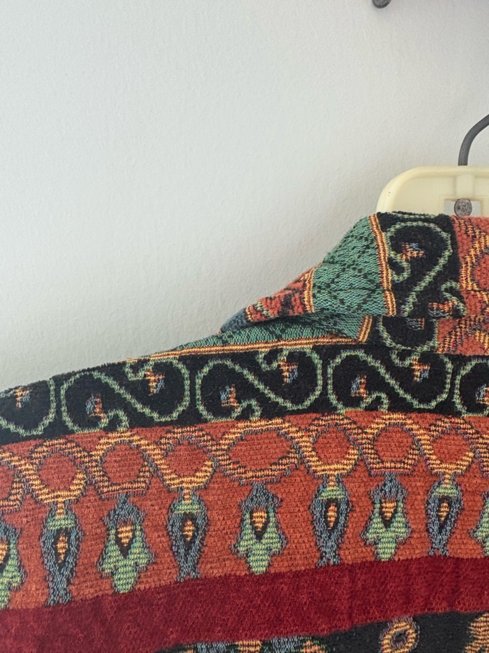 Vintage Patterned Jacket - Picture 2 of 5